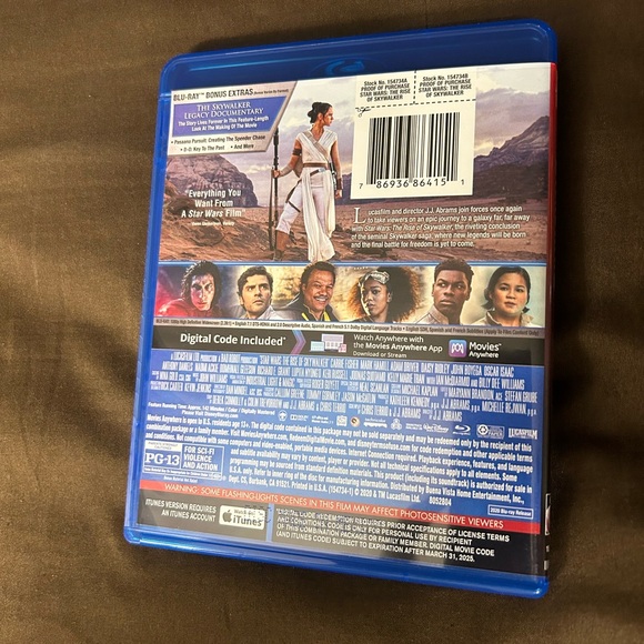 STAR WARS The Rise of Skywalker - Picture 4 of 6